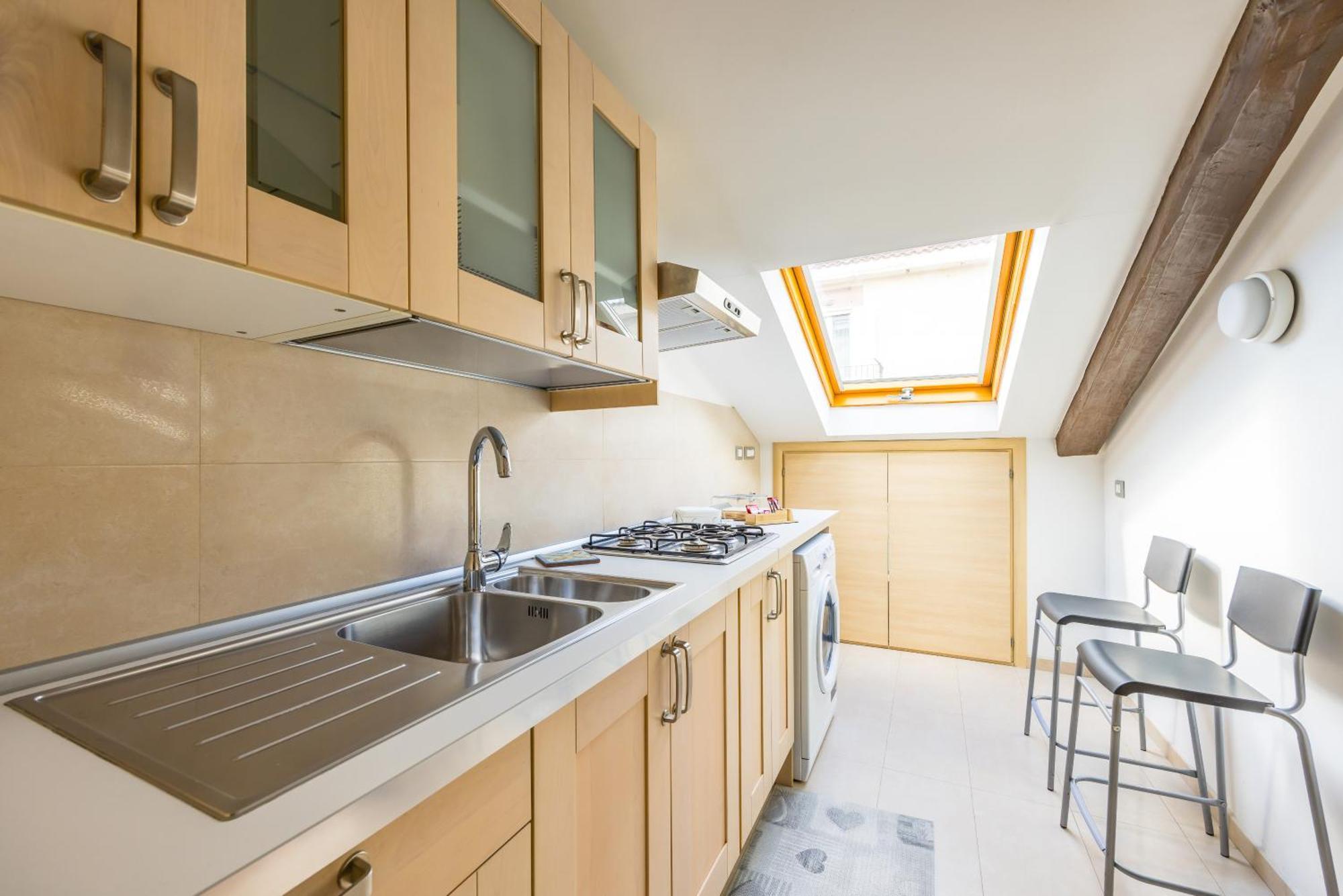 Duomo Grand Family Loft Apartment Neapel