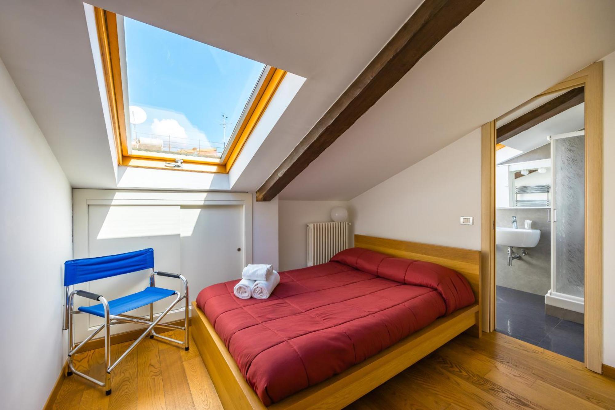 Apartment Duomo Grand Family Loft Neapel