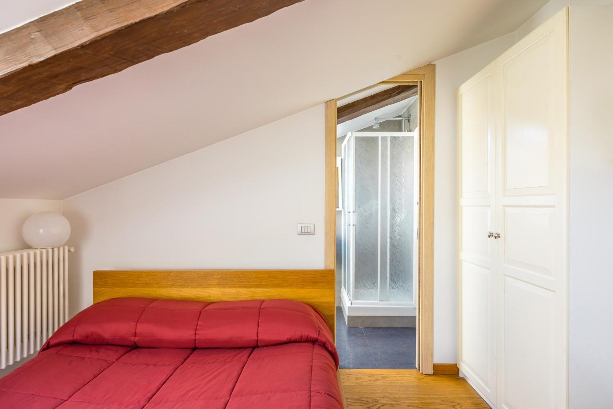 Apartment Duomo Grand Family Loft Neapel