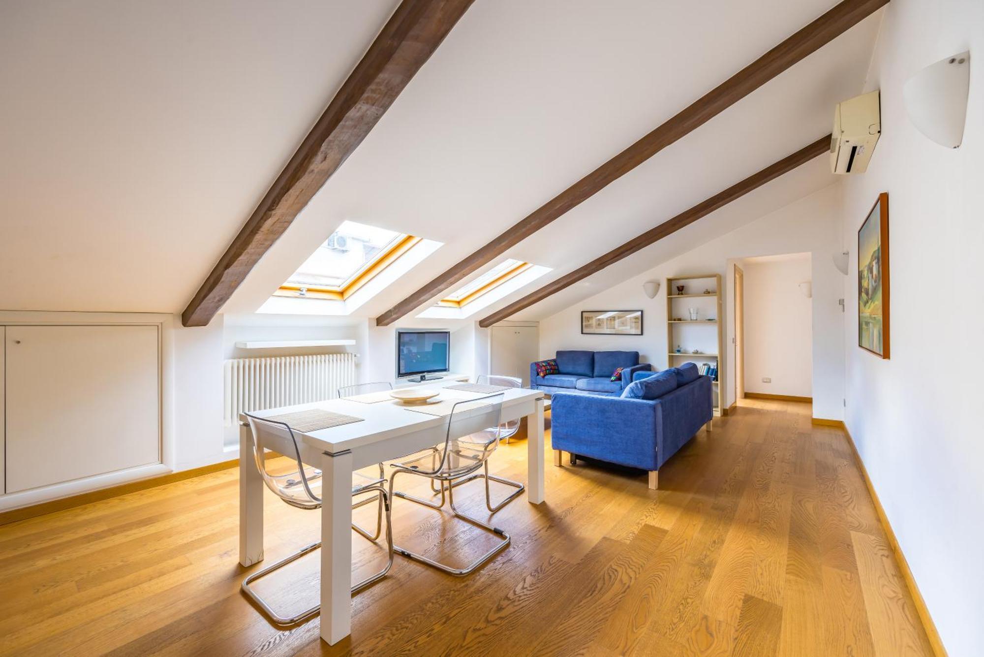 Duomo Grand Family Loft * Neapel
